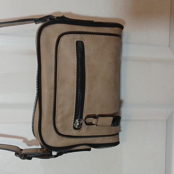 Nicole Miller of New York bag - Picture 13 of 15